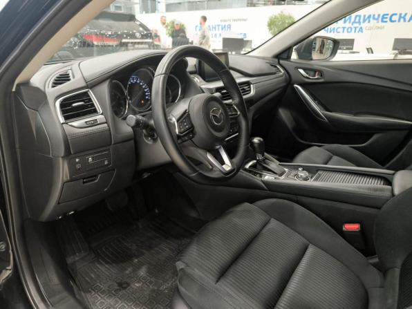 Mazda 6 III (GJ) Рестайлинг с пробегом 2018 года, цена 2 280 000 рублей, 43603 км, седан, Автокод Объявления