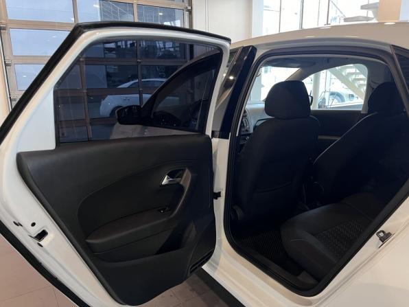 Volkswagen Polo V Рестайлинг с пробегом 2017 года, цена 1 275 000 рублей, 139099 км, седан, Автокод Объявления