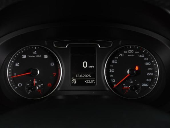 Audi Q3 I (8U) с пробегом 2013 года, цена 1 819 000 рублей, 133098 км, внедорожник, Автокод Объявления