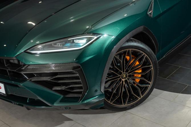 Lamborghini Urus I Рестайлинг с пробегом 2025 года, цена 35 145 000 рублей, 2612 км, внедорожник, Автокод Объявления