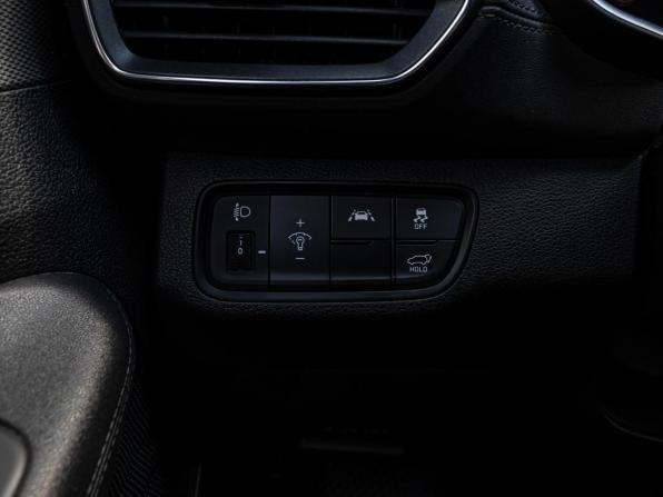 Hyundai Santa Fe IV с пробегом 2019 года, цена 3 190 000 рублей, 122376 км, внедорожник, Автокод Объявления