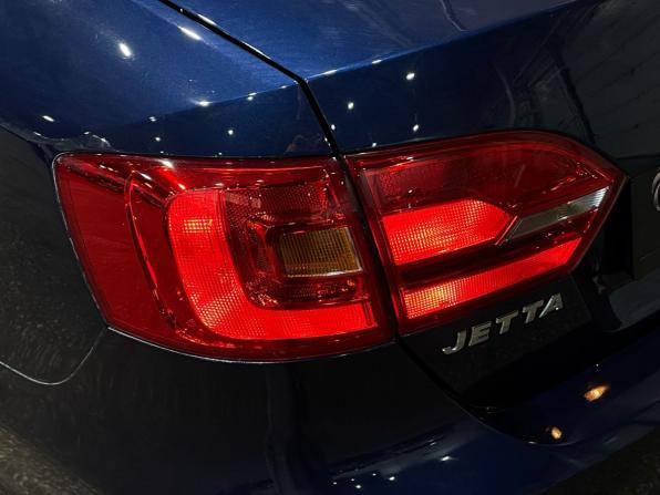 Volkswagen Jetta VI с пробегом 2013 года, цена 1 080 000 рублей, 118546 км, седан, Автокод Объявления