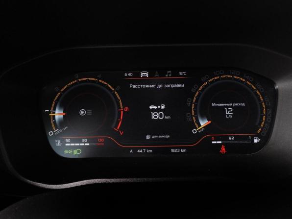 Lada (ВАЗ) Vesta I Рестайлинг (NG) с пробегом 2023 года, цена 1 439 000 рублей, 1823 км, седан, Автокод Объявления