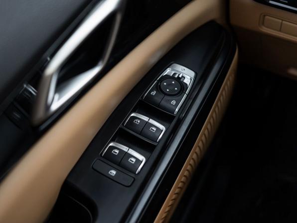 Kia Carnival IV с пробегом 2022 года, цена 3 555 000 рублей, 105379 км, минивэн, Автокод Объявления