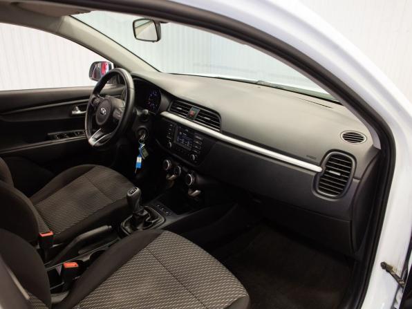 Kia Rio IV с пробегом 2017 года, цена 1 290 000 рублей, 96198 км, седан, Автокод Объявления