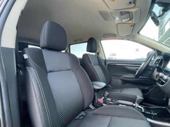Mitsubishi Outlander III Рестайлинг 3 с пробегом 2021 года, цена 2 300 000 рублей, 100000 км, внедорожник, Автокод Объявления