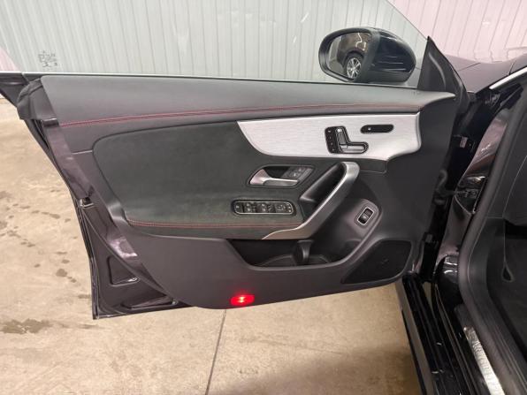 Mercedes-Benz CLA II (C118 X118) с пробегом 2019 года, цена 2 797 000 рублей, 82337 км, седан, Автокод Объявления
