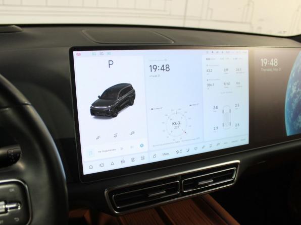 Li Auto (Lixiang) L9 I Рестайлинг с пробегом 2024 года, цена 7 100 000 рублей, 56298 км, внедорожник, Автокод Объявления