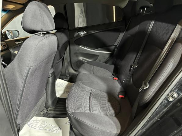 Hyundai Solaris I с пробегом 2013 года, цена 770 000 рублей, 157900 км, седан, Автокод Объявления