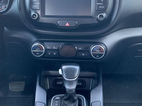 Kia Soul III с пробегом 2020 года, цена 1 650 000 рублей, 123370 км, хэтчбек, Автокод Объявления