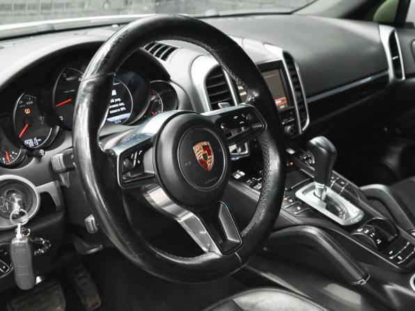 Porsche Cayenne II Рестайлинг (958) с пробегом 2014 года, цена 2 720 000 рублей, 190813 км, внедорожник, Автокод Объявления