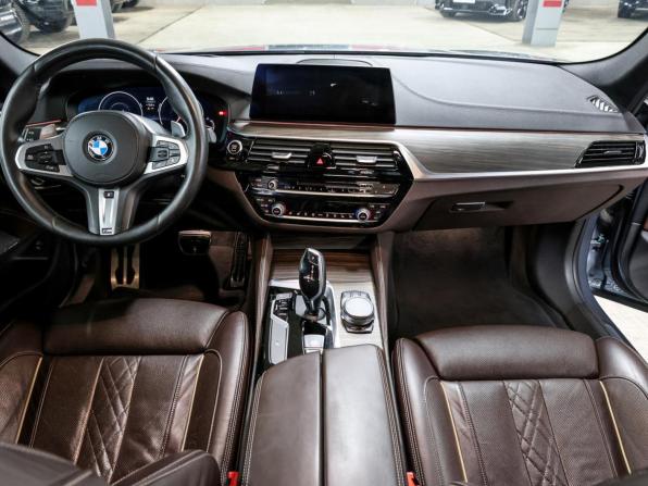 BMW 5 серии VII (G30/G31/G38) с пробегом 2018 года, цена 4 549 000 рублей, 70623 км, седан, Автокод Объявления