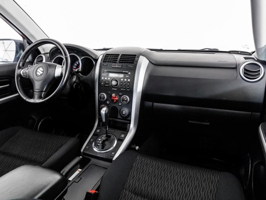 Suzuki Grand Vitara II Рестайлинг 2 Санкт-Петербург  - изображение 10