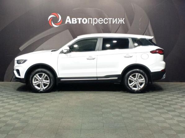 Geely Atlas Pro с пробегом 2024 года, цена 2 020 000 рублей, 28136 км, внедорожник, Автокод Объявления