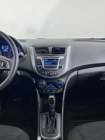 Hyundai Solaris I Рестайлинг с пробегом 2016 года, цена 991 000 рублей, 168890 км, седан, Автокод Объявления