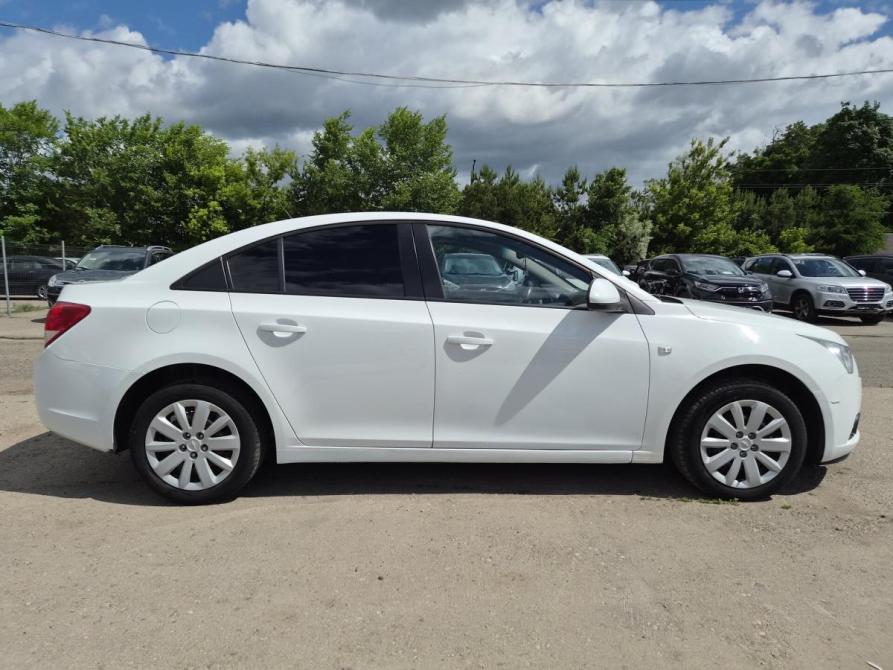 Chevrolet Cruze I Саратов  - изображение 4
