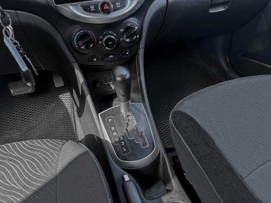 Hyundai Solaris I Курган  - изображение 14