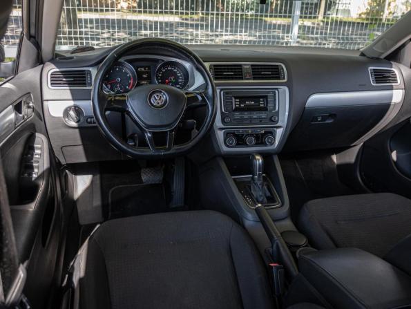 Volkswagen Jetta VI Рестайлинг с пробегом 2018 года, цена 1 495 000 рублей, 110179 км, седан, Автокод Объявления