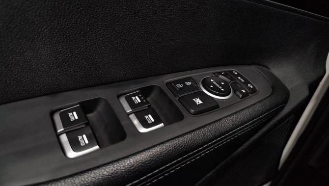 Kia Sorento III Prime Рестайлинг с пробегом 2019 года, цена 2 680 000 рублей, 99910 км, внедорожник, Автокод Объявления