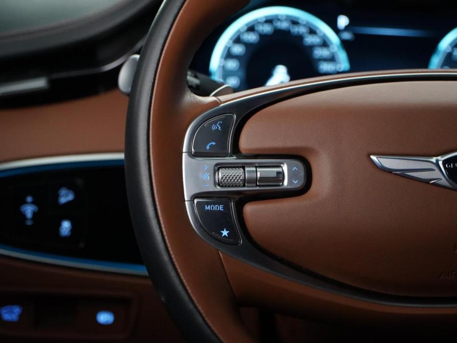 Genesis GV70 I Москва  - изображение 24