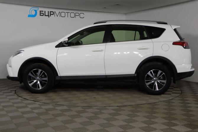 Toyota RAV4 IV (XA40) Рестайлинг с пробегом 2016 года, цена 2 289 990 рублей, 93285 км, внедорожник, Автокод Объявления