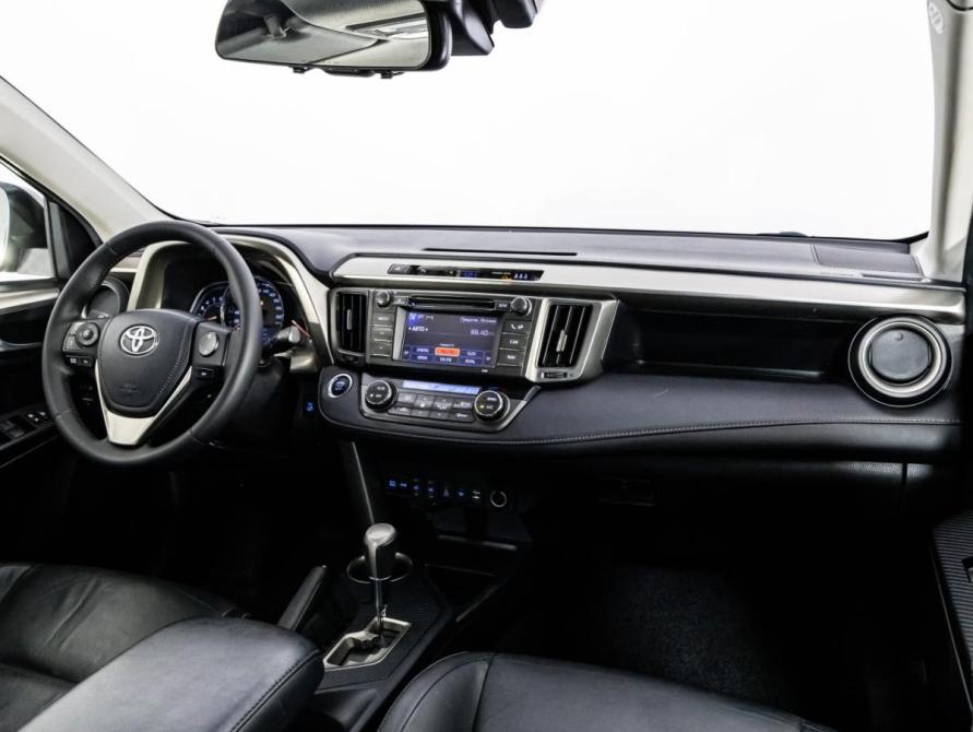 Toyota RAV4 IV (XA40) Санкт-Петербург  - изображение 9