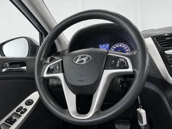 Hyundai Solaris I с пробегом 2011 года, цена 849 000 рублей, 163623 км, седан, Автокод Объявления