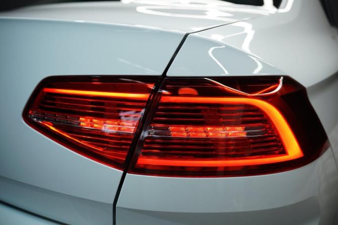 Volkswagen Passat B8 с пробегом 2018 года, цена 2 580 000 рублей, 105513 км, седан, Автокод Объявления