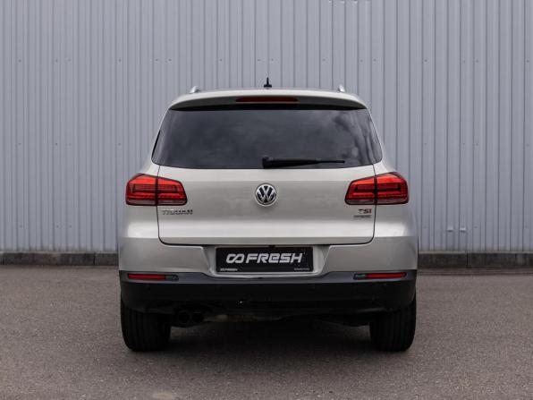 Volkswagen Tiguan I Рестайлинг с пробегом 2014 года, цена 1 199 000 рублей, 183470 км, внедорожник, Автокод Объявления