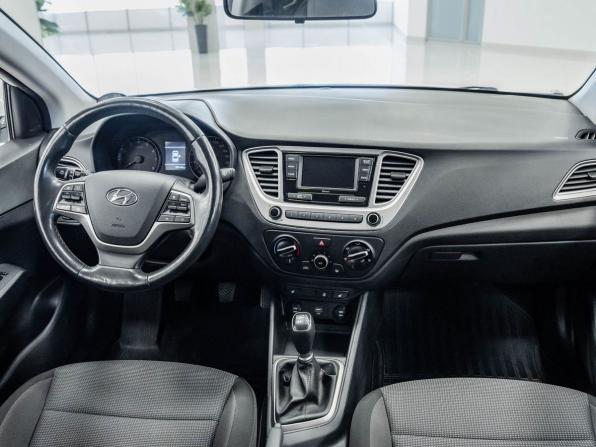 Hyundai Solaris II Рестайлинг с пробегом 2020 года, цена 1 546 000 рублей, 78804 км, седан, Автокод Объявления