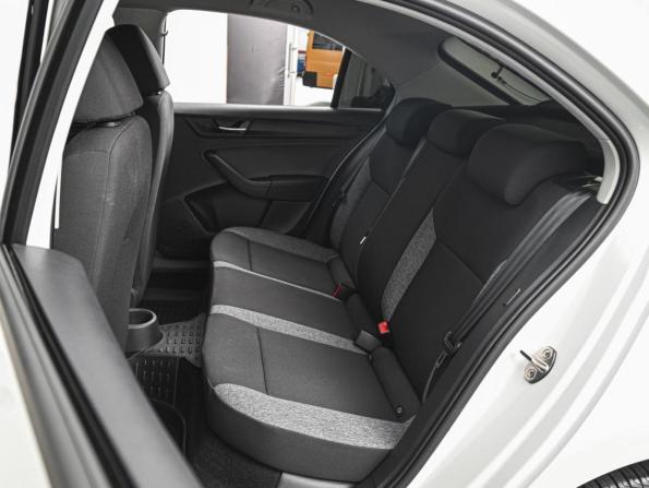 Skoda Rapid II с пробегом 2021 года, цена 1 650 000 рублей, 52741 км, лифтбек, Автокод Объявления