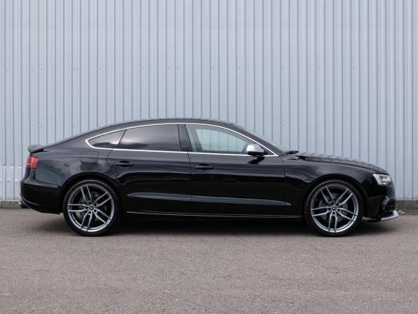 Audi S5 I (8T) Рестайлинг с пробегом 2011 года, цена 1 799 000 рублей, 183422 км, лифтбек, Автокод Объявления