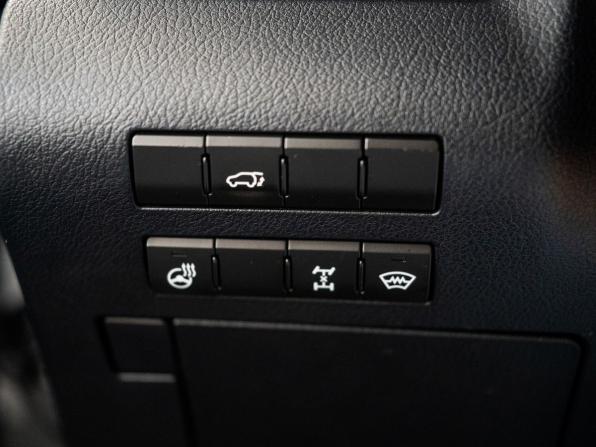 Lexus RX IV с пробегом 2017 года, цена 3 600 000 рублей, 130054 км, внедорожник, Автокод Объявления