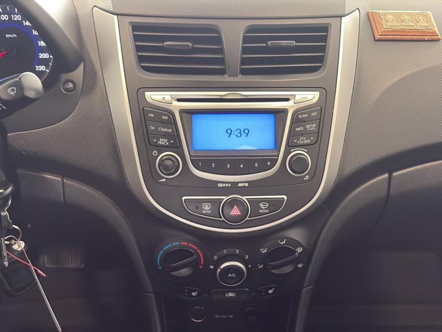 Hyundai Solaris I Омск  - изображение 15
