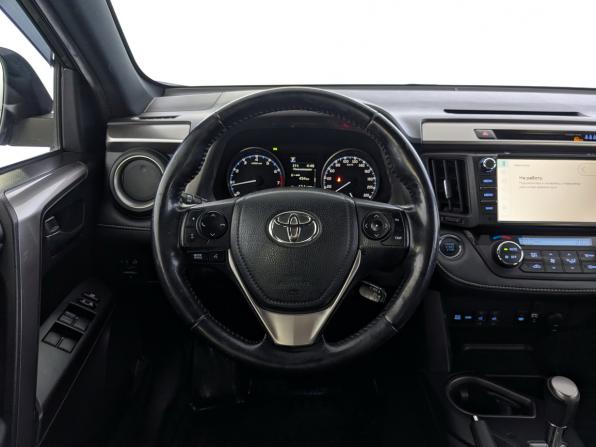 Toyota RAV4 IV (XA40) Рестайлинг с пробегом 2019 года, цена 2 595 000 рублей, 101198 км, внедорожник, Автокод Объявления