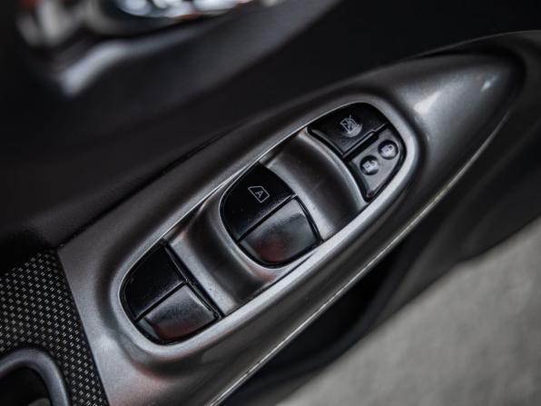 Nissan Juke I с пробегом 2013 года, цена 1 068 000 рублей, 110829 км, внедорожник, Автокод Объявления