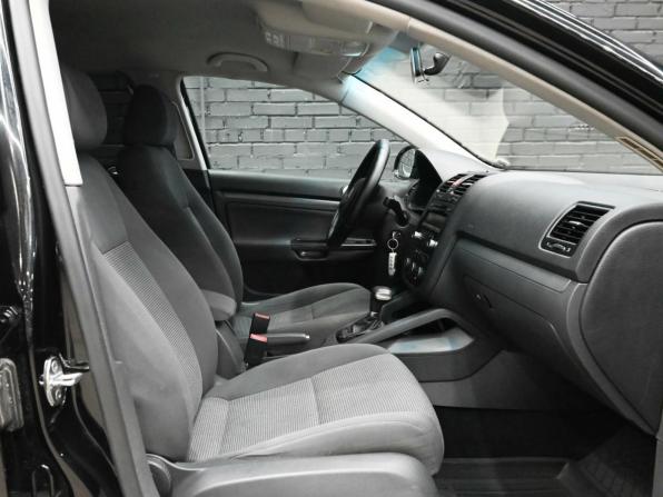 Volkswagen Jetta V с пробегом 2009 года, цена 620 000 рублей, 229119 км, седан, Автокод Объявления