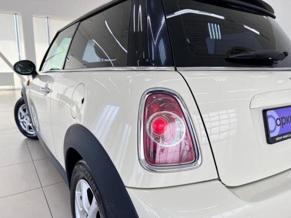 Mini Hatch II (R56) Рестайлинг с пробегом 2011 года, цена 890 000 рублей, 168500 км, хэтчбек, Автокод Объявления