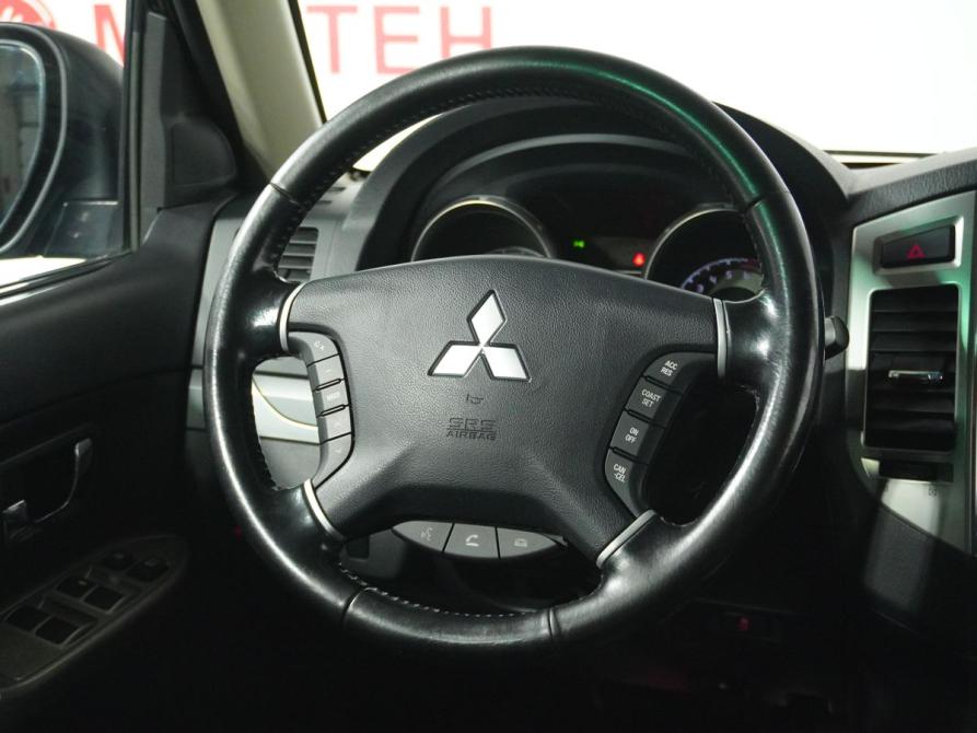 Mitsubishi Pajero IV Рестайлинг 2 Вологда  - изображение 21