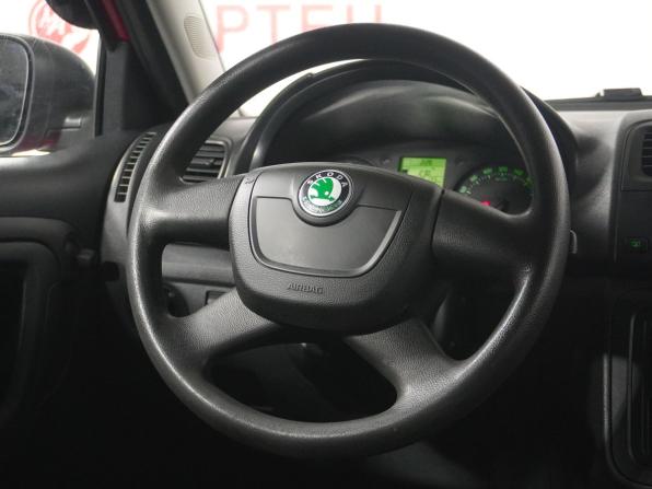 Skoda Fabia II Рестайлинг с пробегом 2010 года, цена 505 000 рублей, 125131 км, хэтчбек, Автокод Объявления