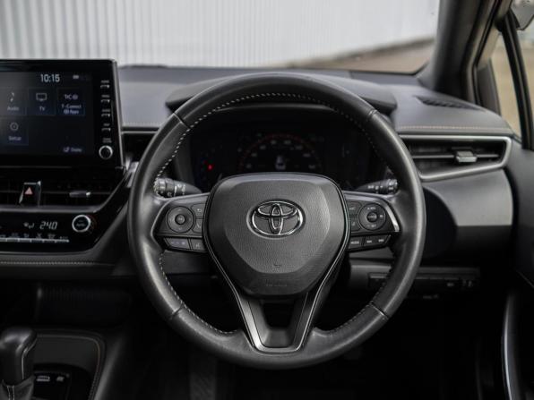Toyota Corolla XII (E210) с пробегом 2020 года, цена 2 030 000 рублей, 56663 км, универсал, Автокод Объявления