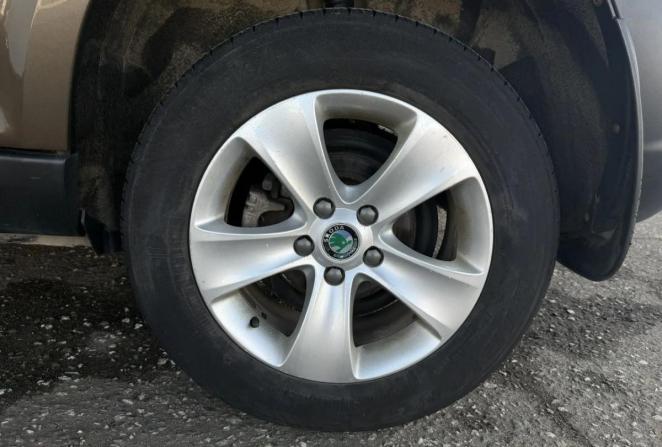Skoda Yeti I с пробегом 2012 года, цена 695 000 рублей, 96401 км, внедорожник, Автокод Объявления