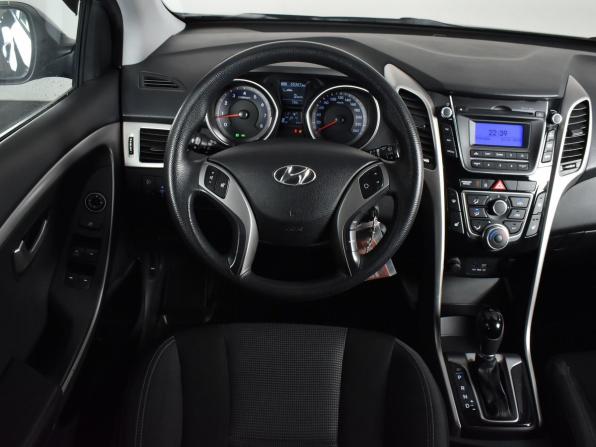 Hyundai i30 II Рестайлинг с пробегом 2015 года, цена 1 040 000 рублей, 65367 км, хэтчбек, Автокод Объявления