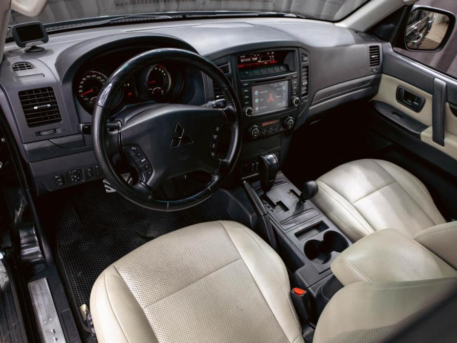 Mitsubishi Pajero IV Рестайлинг 1 Краснодар  - изображение 13