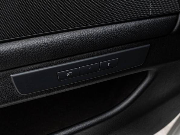 BMW 5 серии VI (F10/F11/F07) Рестайлинг с пробегом 2015 года, цена 2 435 000 рублей, 120181 км, седан, Автокод Объявления