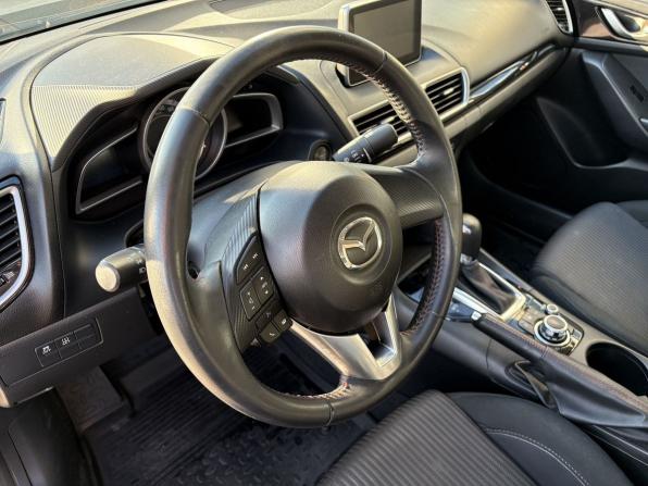 Mazda 3 III (BM) с пробегом 2015 года, цена 1 349 000 рублей, 101545 км, седан, Автокод Объявления