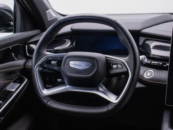 Geely Preface I с пробегом 2024 года, цена 2 398 000 рублей, 57266 км, седан, Автокод Объявления