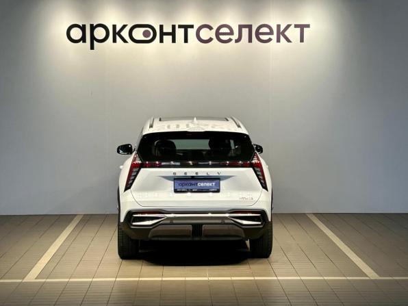Geely Atlas II с пробегом 2023 года, цена 2 709 000 рублей, 29000 км, внедорожник, Автокод Объявления