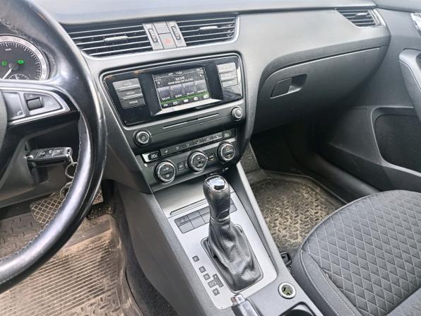 Skoda Octavia III (A7) с пробегом 2016 года, цена 1 249 000 рублей, 182000 км, лифтбек, Автокод Объявления