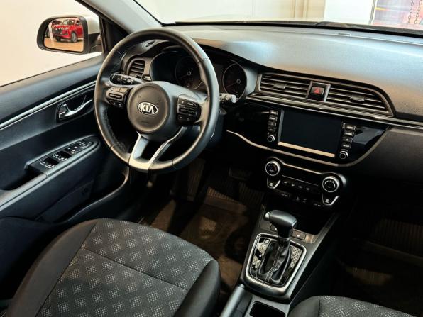 Kia Rio IV с пробегом 2019 года, цена 1 620 000 рублей, 43000 км, седан, Автокод Объявления